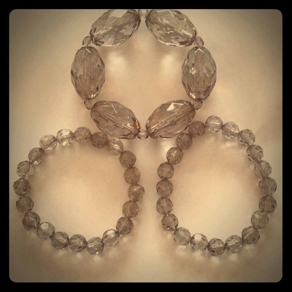 Women’s costume bracelet set